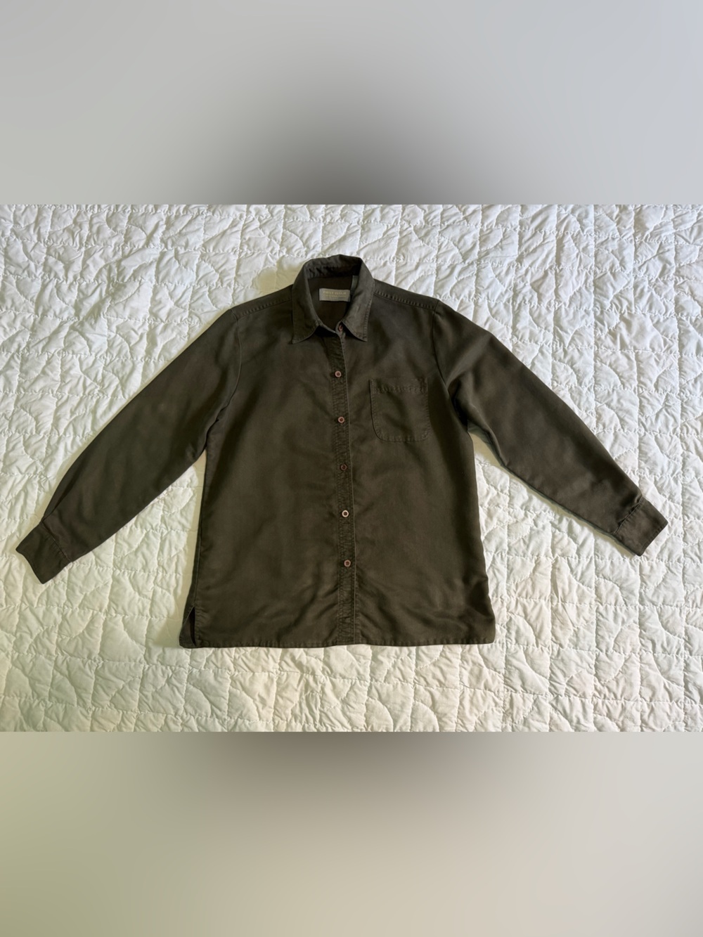 Vintage Liz Claiborne Women’s Olive Green Button-Down Shirt